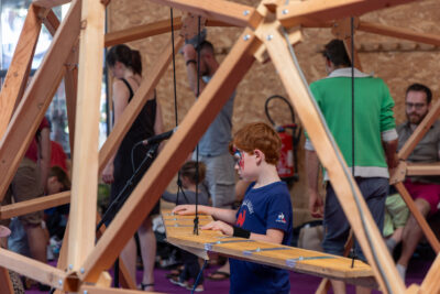 Agrandir l'image 8 sur 18, fenêtre modale